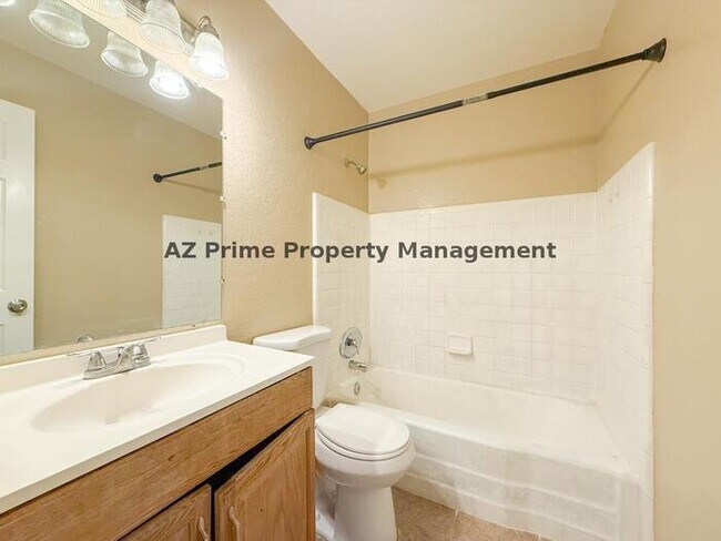 Building Photo - 7101 N 36th Ave