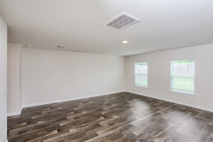 Building Photo - 79 Blue Fescue Way