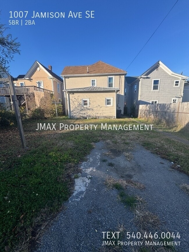 Building Photo - 1007 Jamison Ave SE