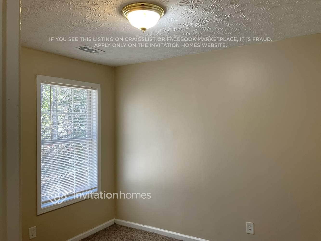 Building Photo - 2364 Oakland Spring Dr