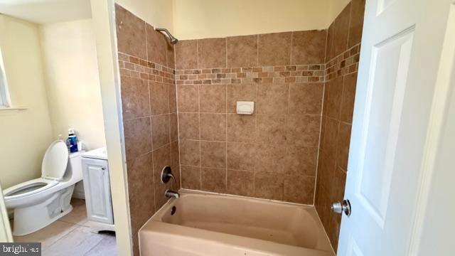 Building Photo - 231 3rd St