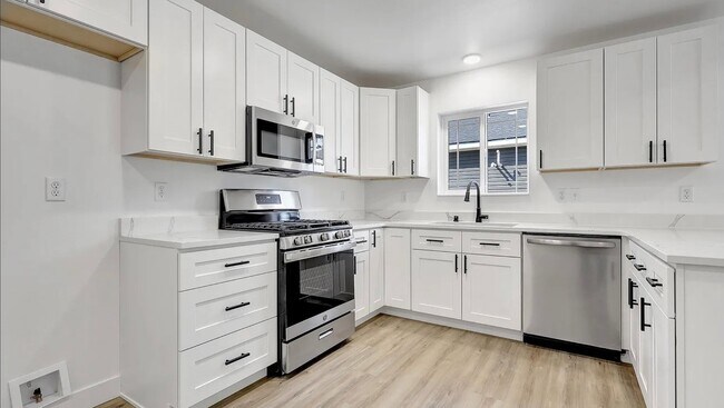 Building Photo - 6878 W Tadpole Cir