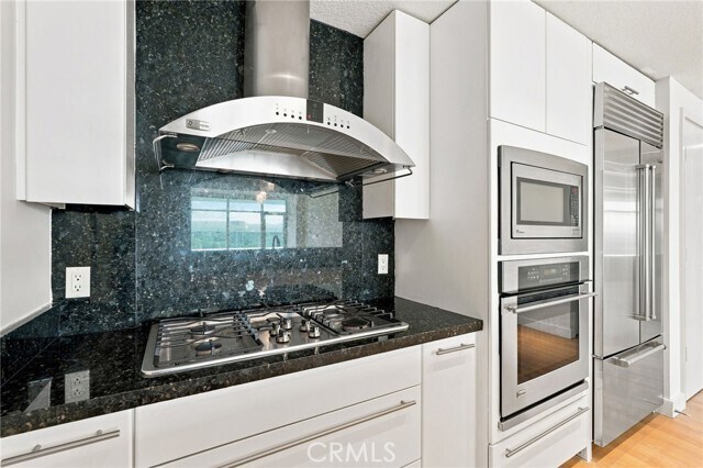 Building Photo - 3141 Michelson Dr