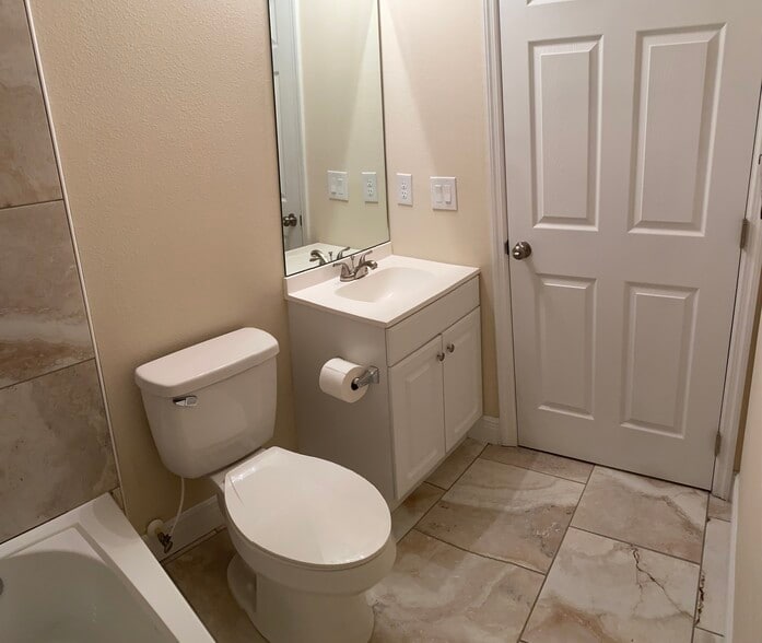 Bathroom 1 - 800 E Gottsche Ave