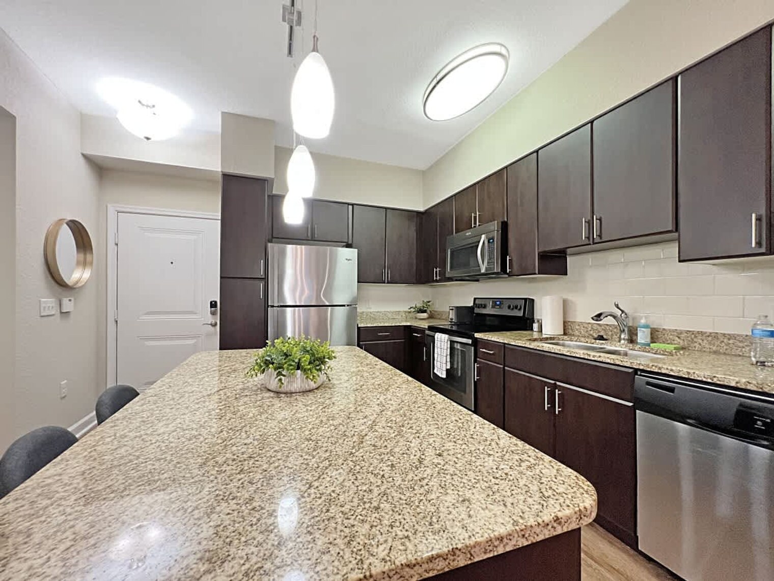 Building Photo - 4504 W Spruce St