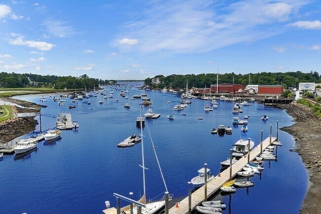 Building Photo - 21 Saw Mill Cir