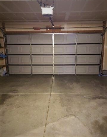 Building Photo - 2 Weeks Free on This Beautiful 4-Bed, 3-Bath Home for Rent in West Haven!