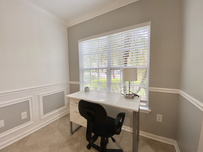 Designated Work Space - 4312 S Kirkman Rd