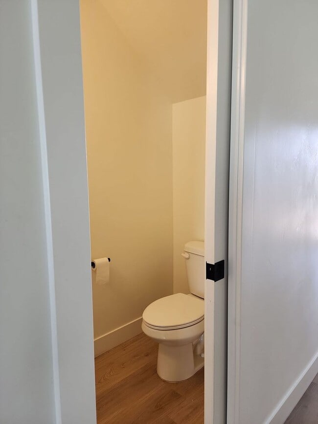 Building Photo - 4283 Hwy 56