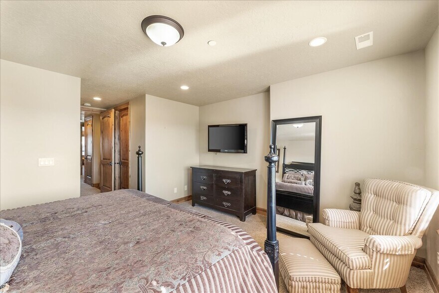 Building Photo - 1261 Hailstone Dr
