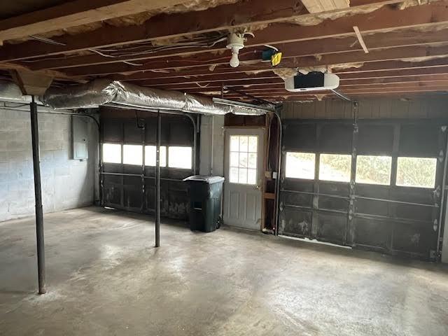 Building Photo - 190 Long John Dr