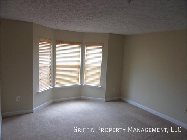 Building Photo - 6600 St Ignatius Dr