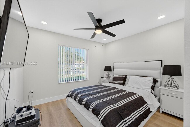 Building Photo - 11352 SW 245th St