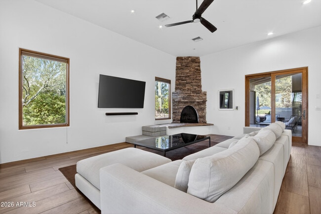 Building Photo - 25836 N 104th Way