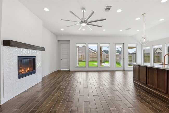 Building Photo - 15647 Turtlehead Trl