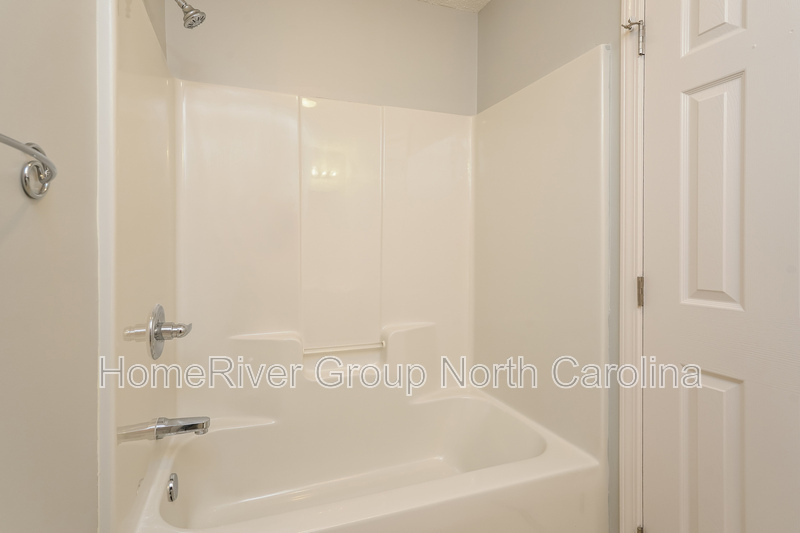 Building Photo - 4735 Beckel Rd