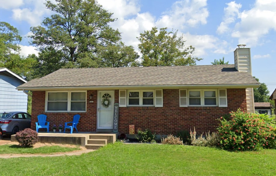 Building Photo - 3251 Bayvue Blvd