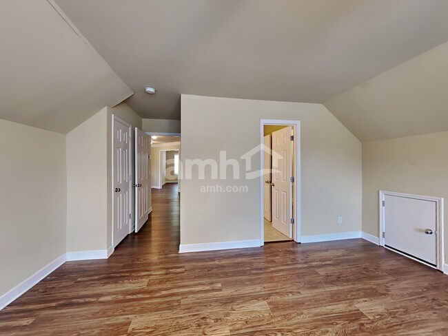 Building Photo - 2022 Keene Cir