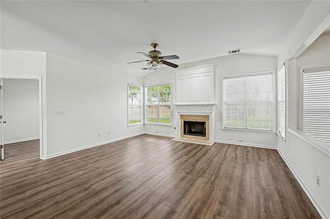 Building Photo - 8330 Grenadier Trail