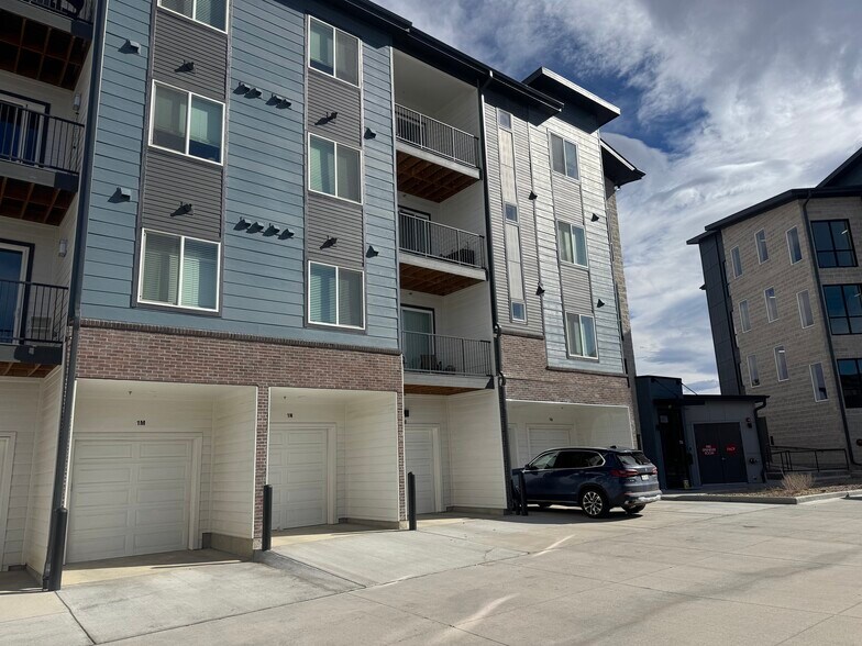 Building Photo - 487 Interlocken Blvd