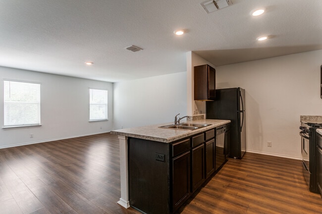 Building Photo - 5518 Salado Falls