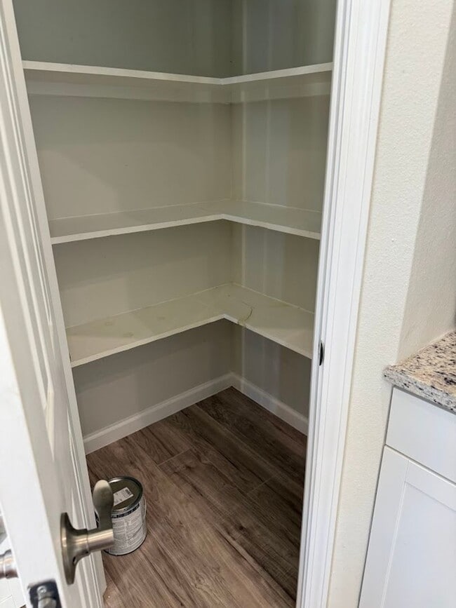 Building Photo - PRICE DROP !!