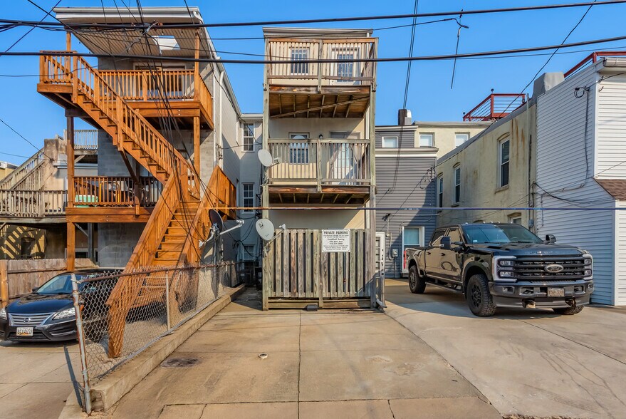 Building Photo - 1312 S Hanover St