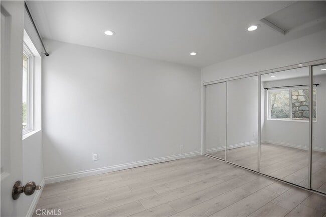 Building Photo - 10410 Mountair Ave