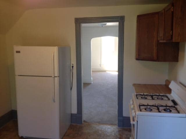 Building Photo - 2 bedroom in Elgin IL 60120