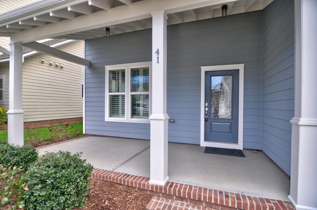 Building Photo - Impeccable Briar Chapel (Chapel Hill) home!