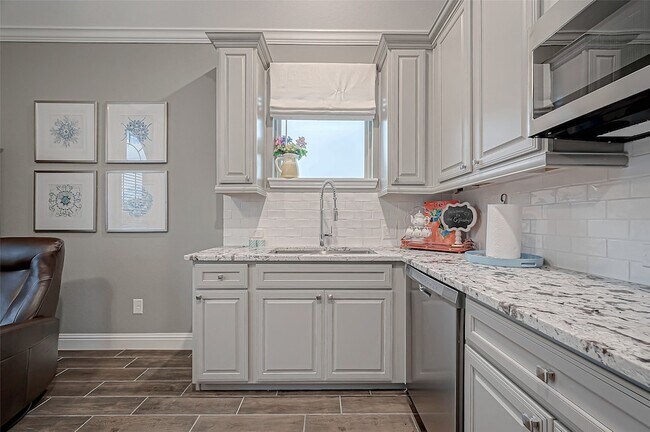 Building Photo - 29514 Highland Manor Ct