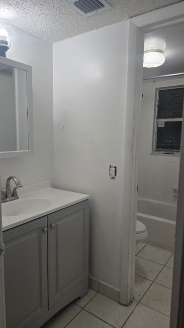 Building Photo - 7503 NW 44th Ct