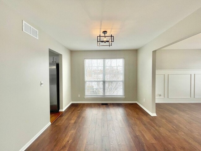 Building Photo - 602 Pearces Ford Rd