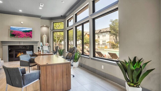Building Photo - 2950 Mustang Dr