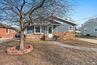 Building Photo - 1730 S Madison St