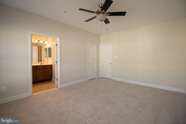 Building Photo - 522 Jurgensen Pl