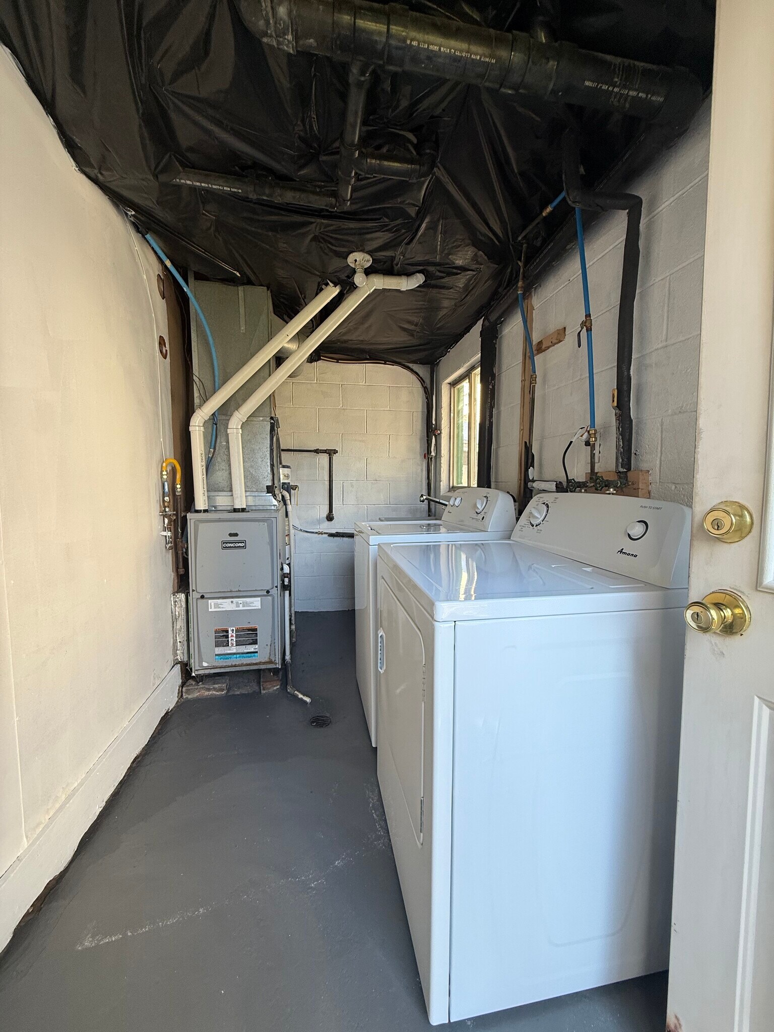 Building Photo - 1109 Garfield St