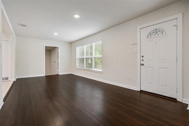 Building Photo - 3928 Valley Ridge Rd