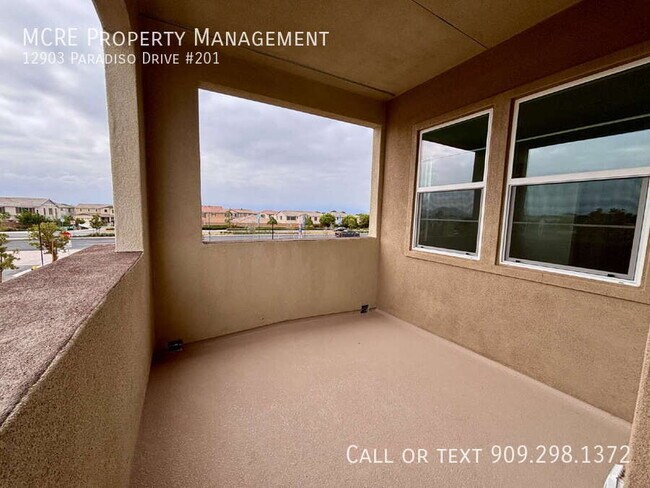 Building Photo - 12903 Paradiso Dr