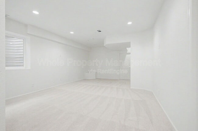 Building Photo - 7255 W Evans Ave
