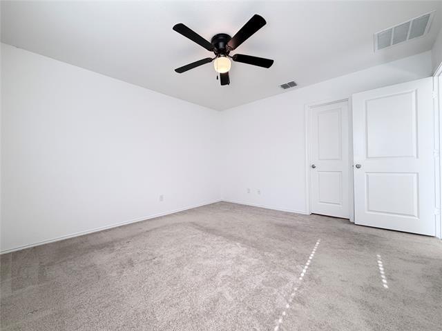 Building Photo - 1717 Round House Ln