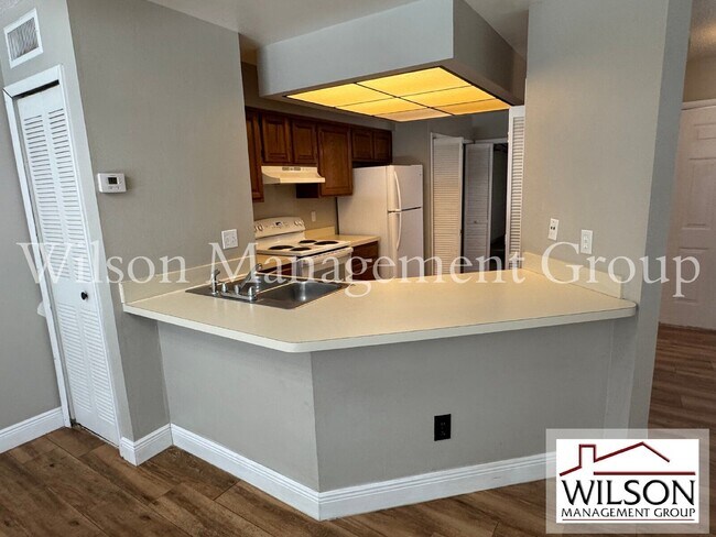 Building Photo - 4863 Walden Cir