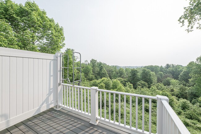 Building Photo - 80 Riggs Dr