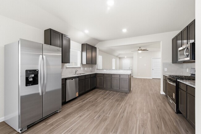 Building Photo - 14107 Balcones Fault Ct