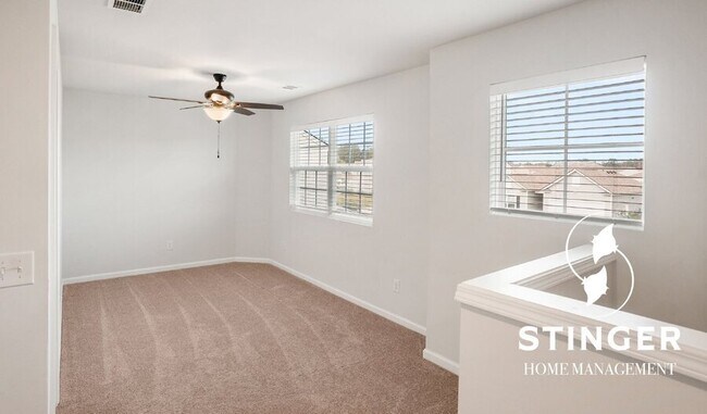 Building Photo - 70 Keowee Ln