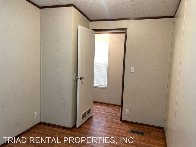 Building Photo - 3 br, 2 bath House - 200 MOSE GLOVER RD