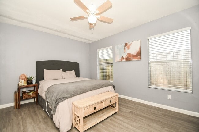 Building Photo - 3912 Childress St