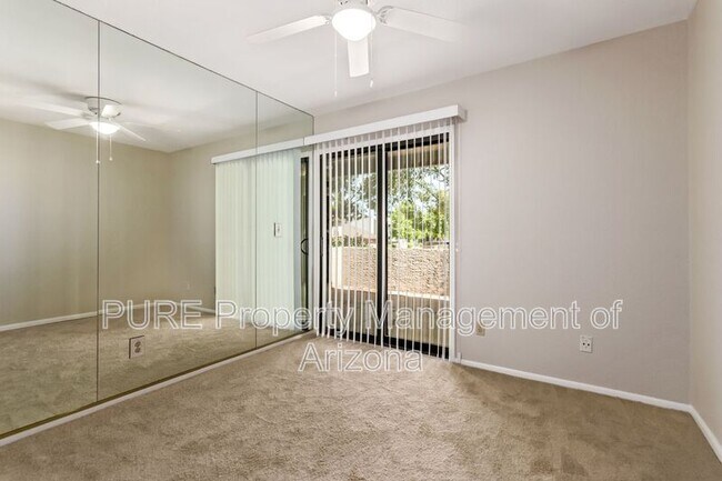 Building Photo - 8625 E Belleview Pl
