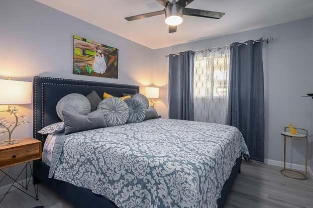 Building Photo - 510 N Villa Ct