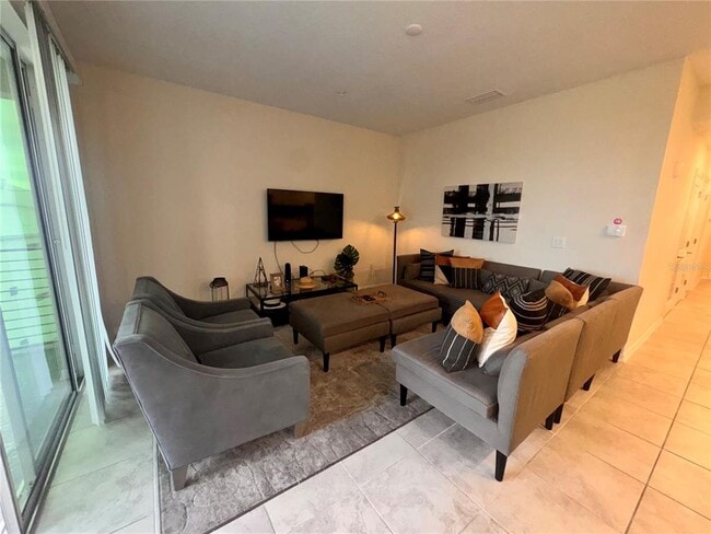 Building Photo - 3150 Paradox Cir